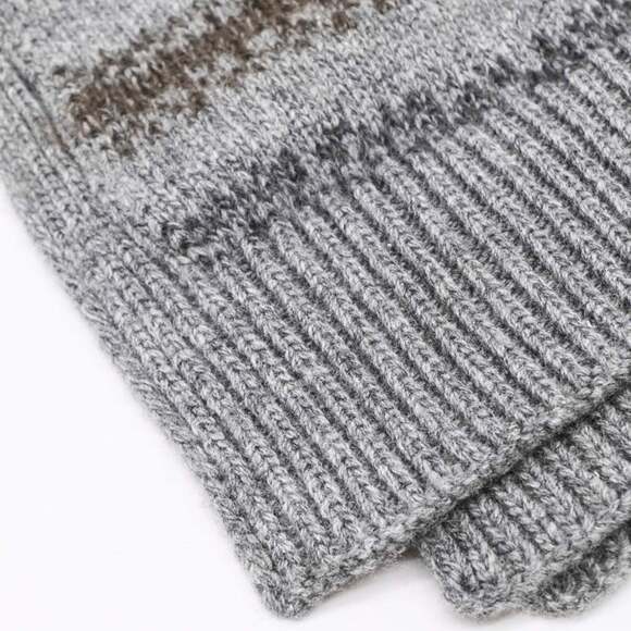 HERMES Authentic Gray Scarf - Picture 3 of 6